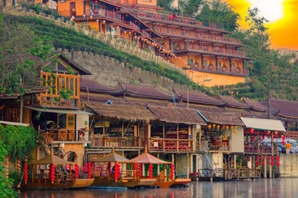 CIRCUIT MAE SARIANG MAE HONG SON 4J3N CULTURE ETHNIQUE NATURE FRONTIERE MYANMAR