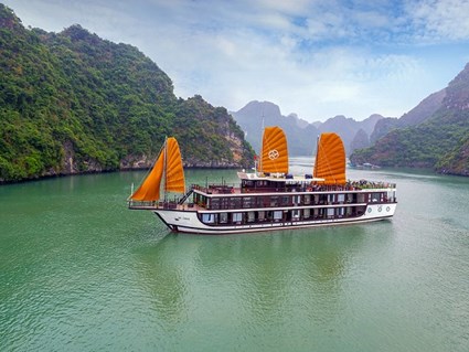 PEONY DELUXE – 2 JOURS 1 NUIT À BORD DE LA BAIE DE LAN HẠ